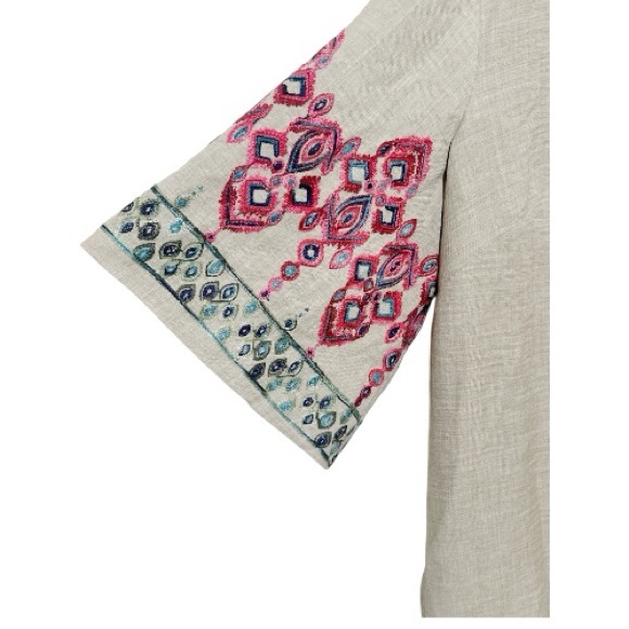 Olivia & Martin Embroidered Open Front Kimono - Size 3X - Picture 3 of 5